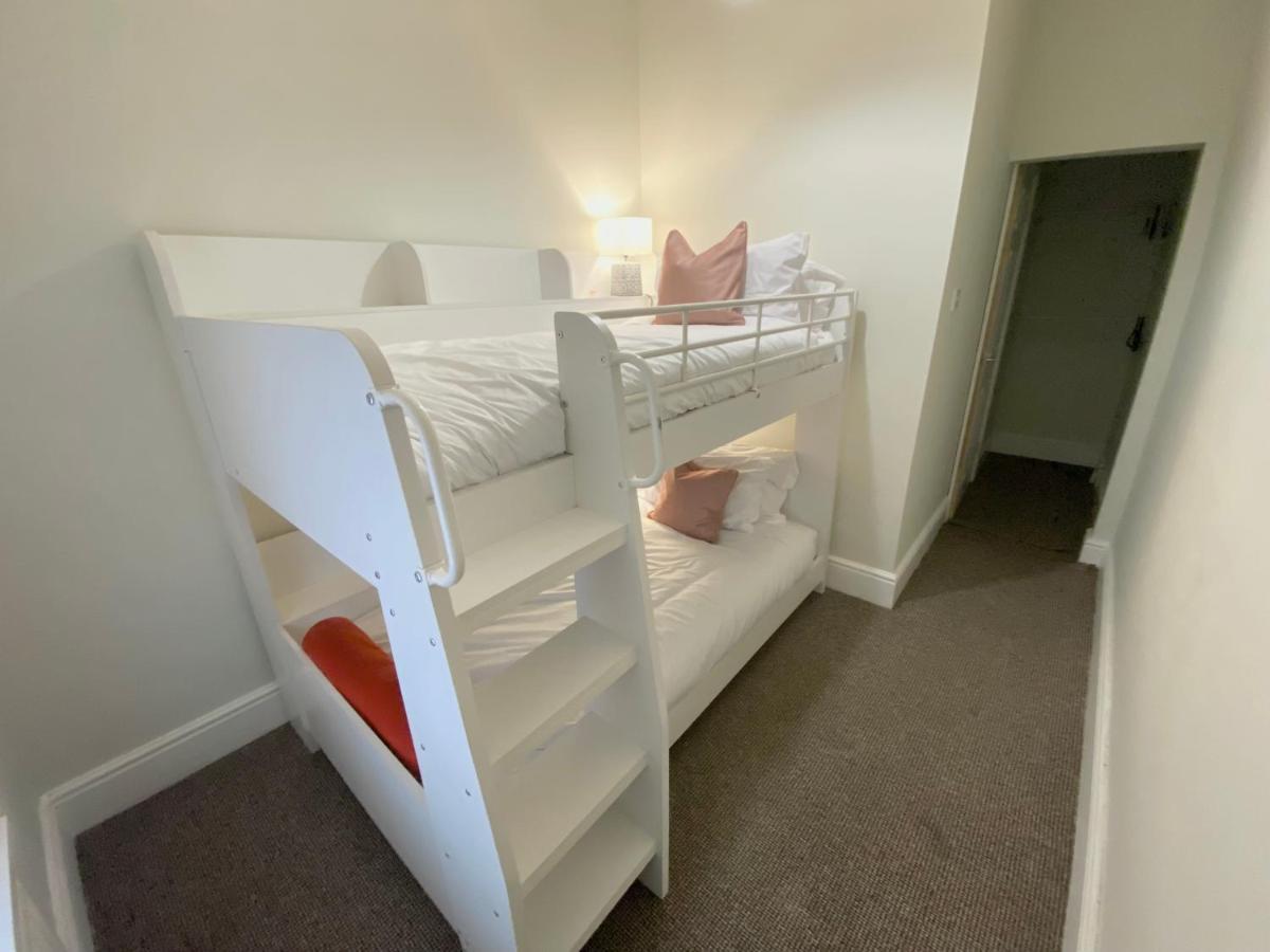 Roker End Guest House Sunderland  Ngoại thất bức ảnh
